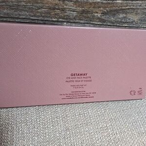 Wander Beauty Getaway Eye and Face Palette - Pink